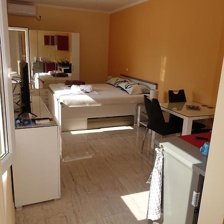 Apartments Leon נין מראה חיצוני תמונה