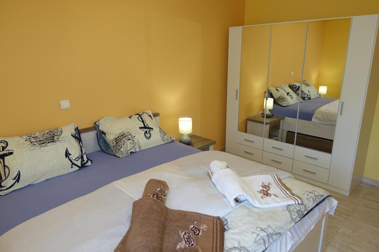 Apartments Leon נין מראה חיצוני תמונה