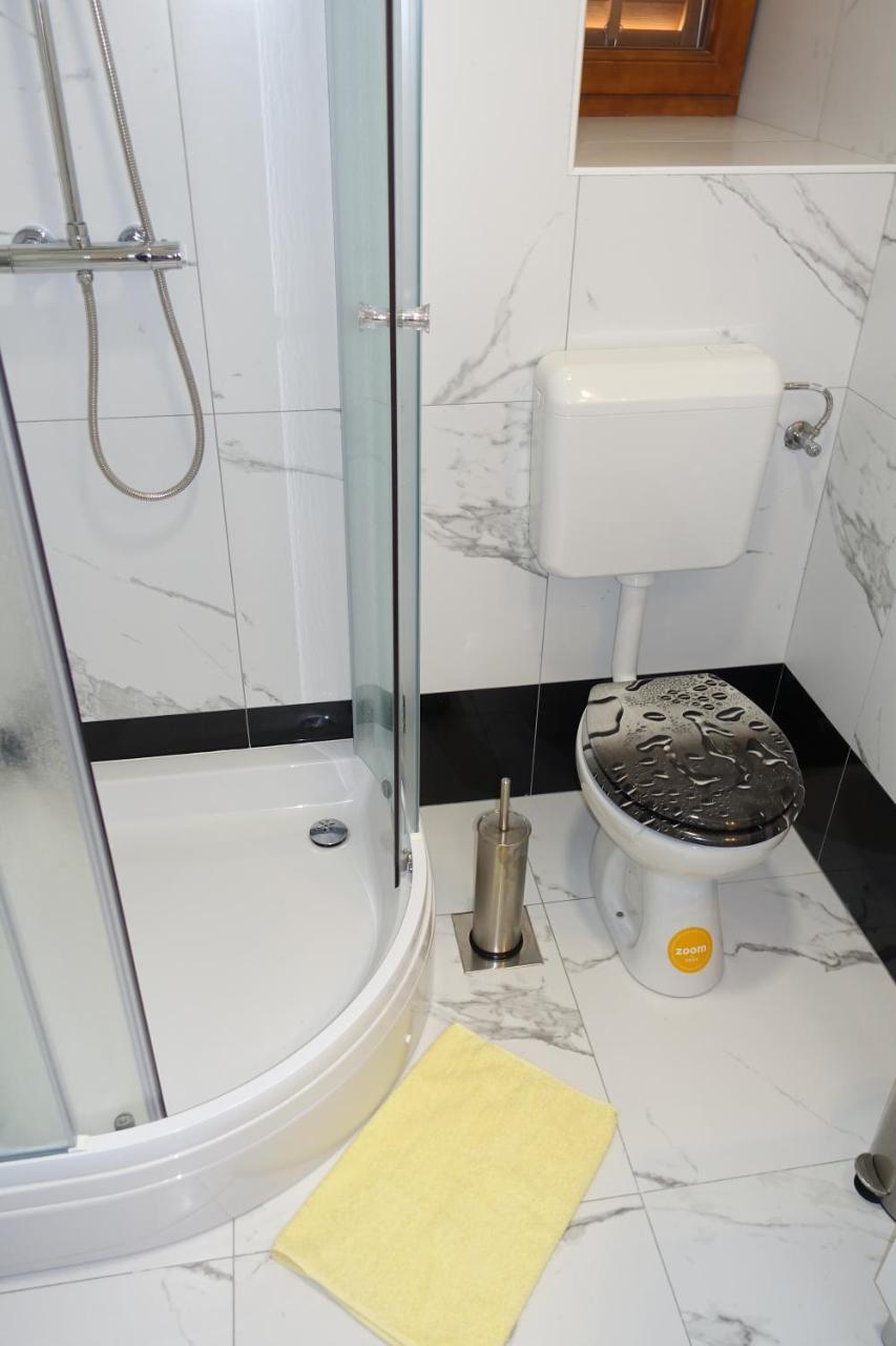 Apartments Leon נין מראה חיצוני תמונה