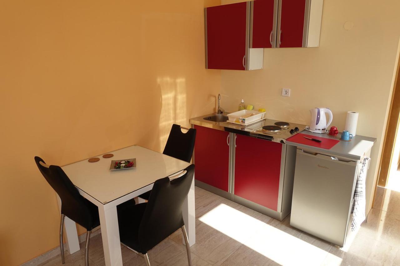 Apartments Leon נין מראה חיצוני תמונה