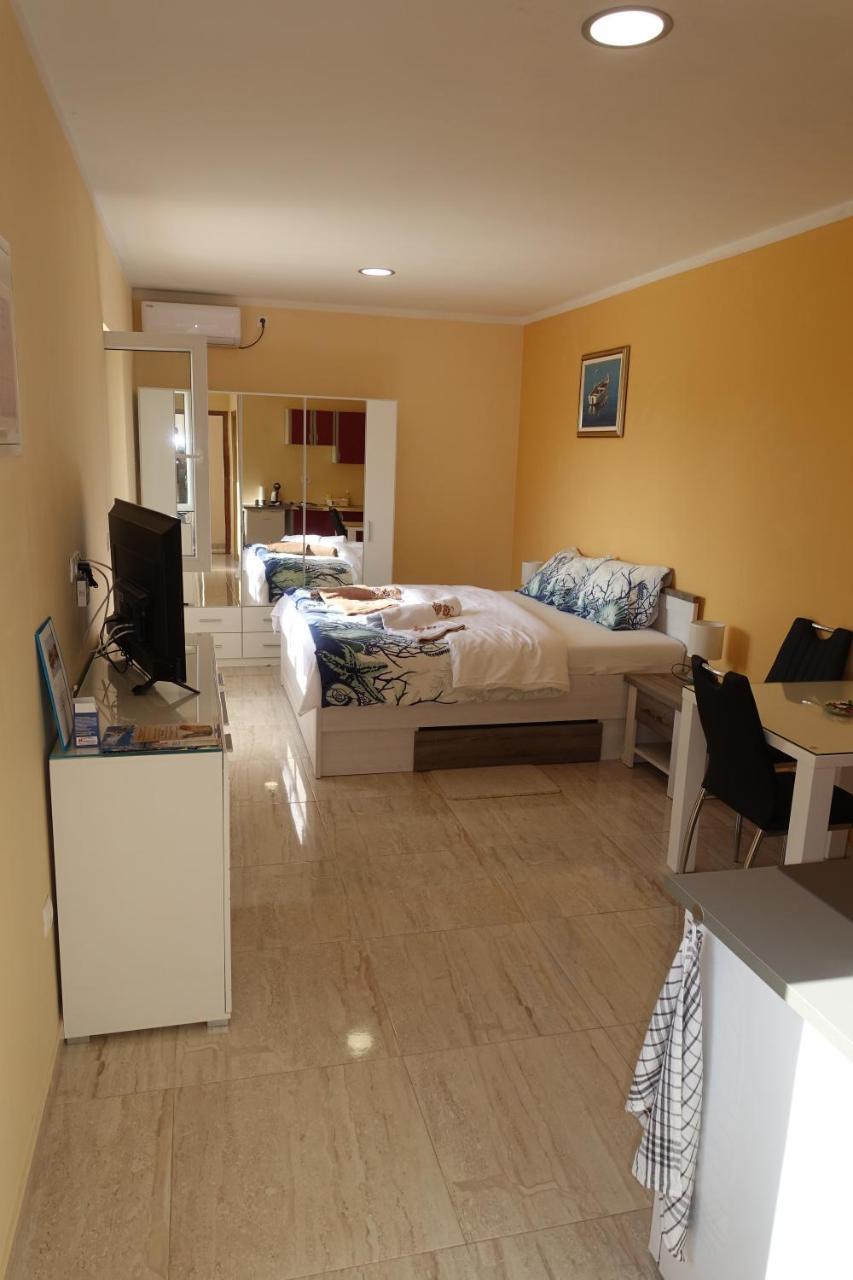 Apartments Leon נין חדר תמונה