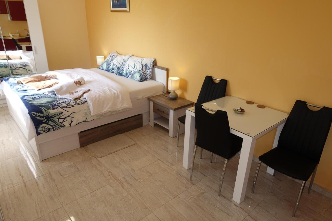 Apartments Leon נין חדר תמונה